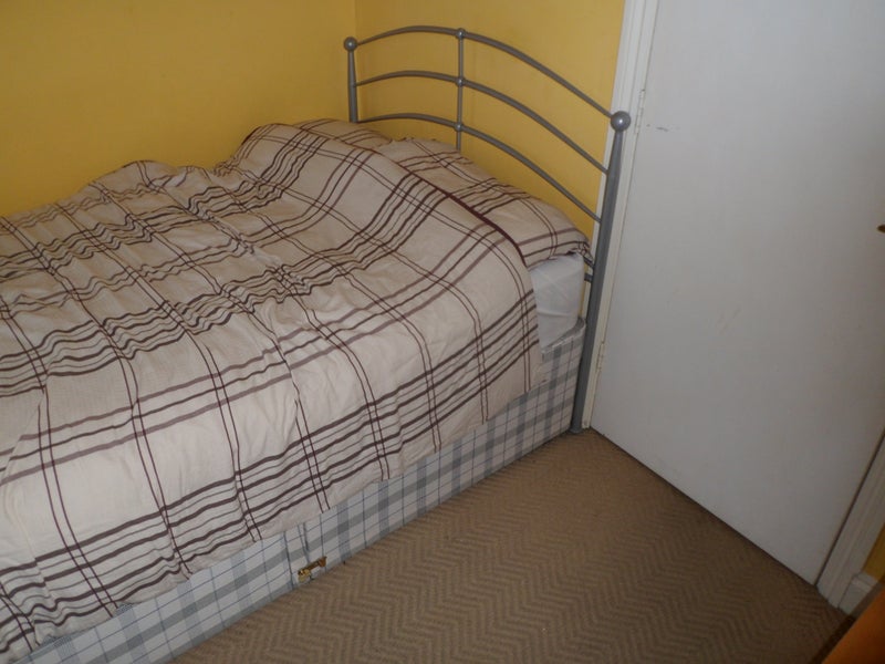 Room Bickerton Road in Greater London