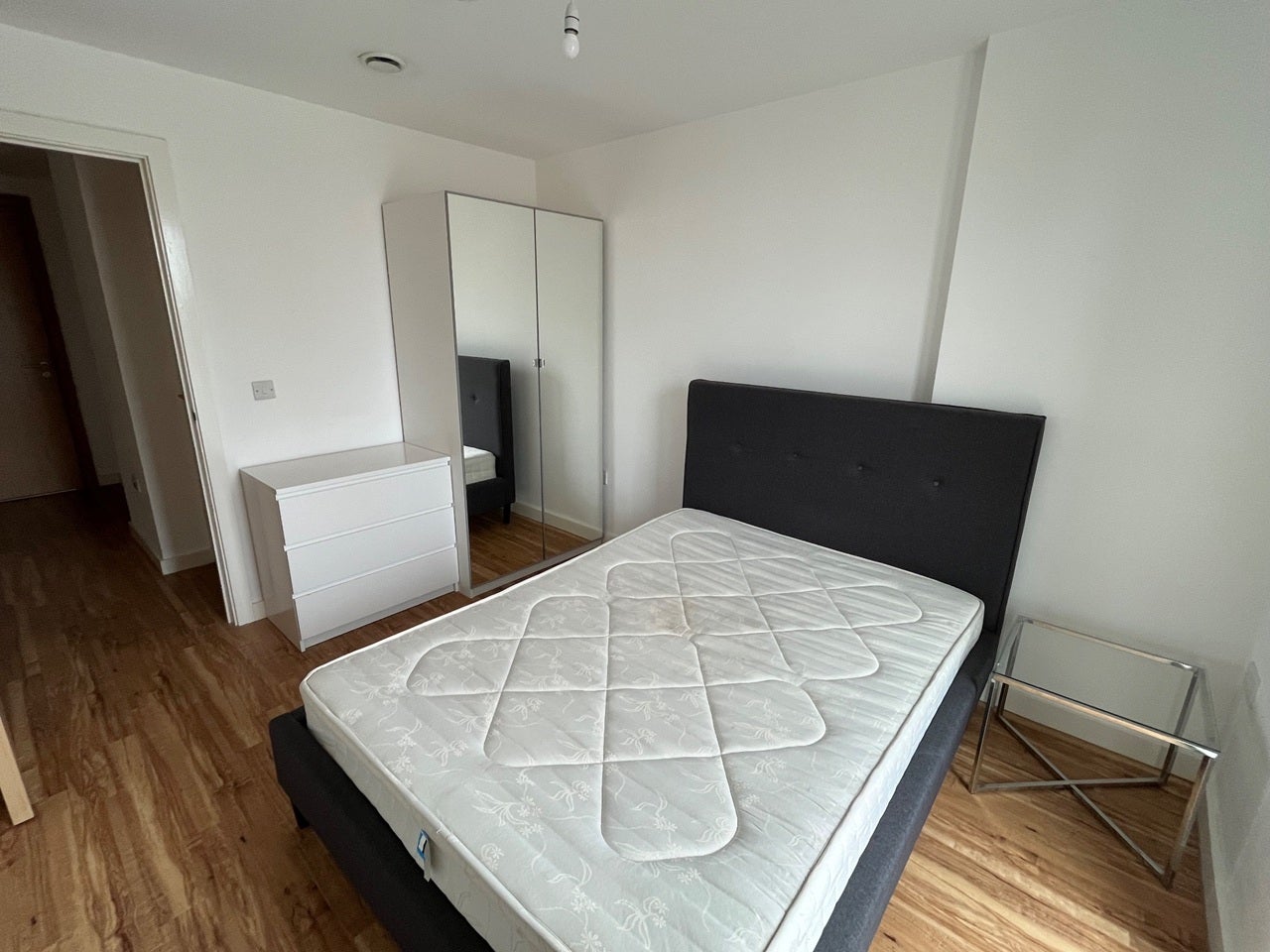 Flat Michigan Avenue in Salford