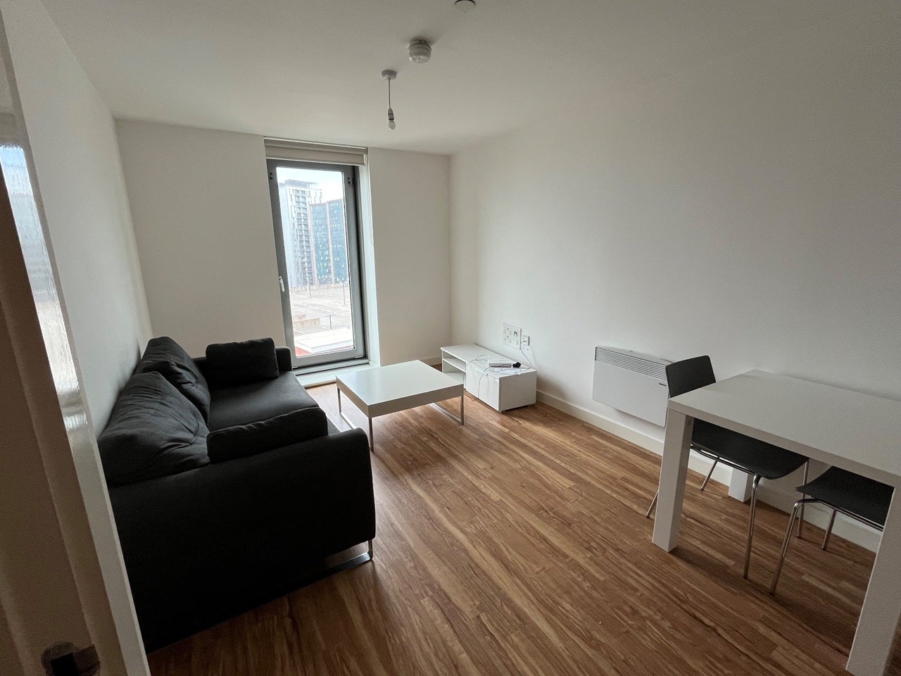 Flat Michigan Avenue in Salford