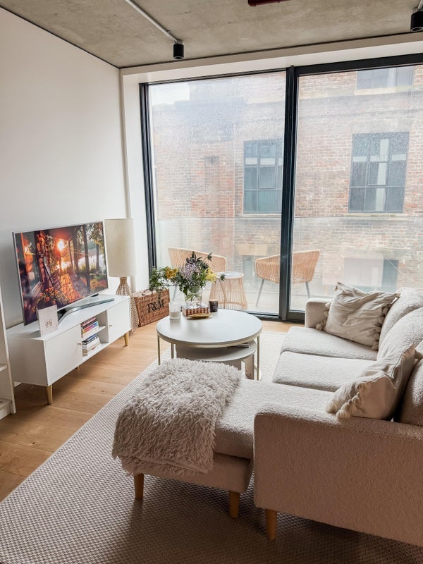 Room Chapeltown Street in Manchester