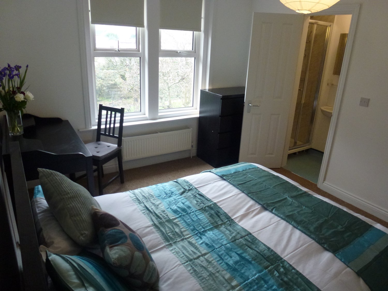 Room Bournemouth Road in Poole