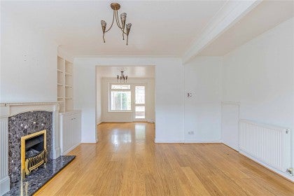 House Spring Crofts in Hertsmere