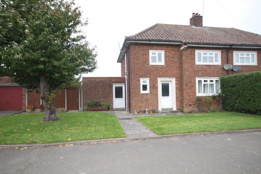 House Orchard Close in Meppershall