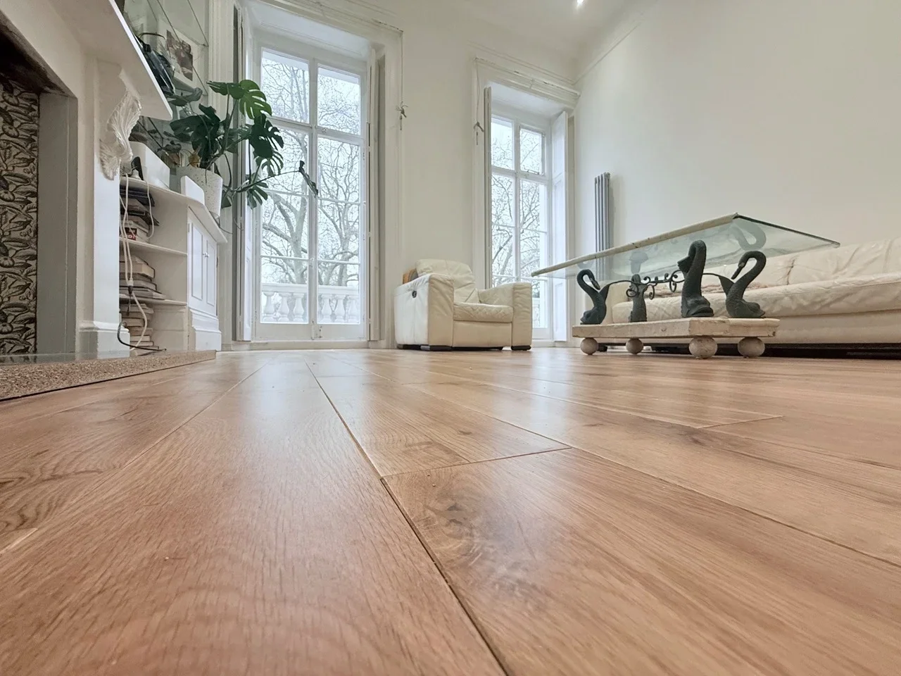 Flat Eccleston Square in City of Westminster