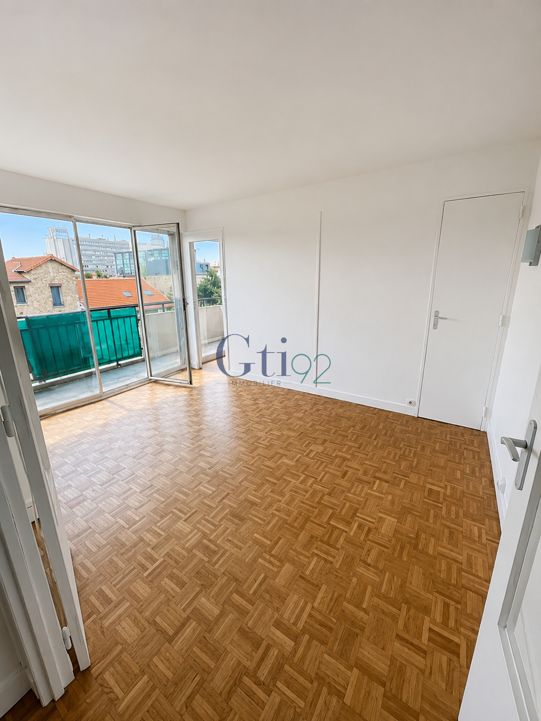 Flat Rue Chef de Ville in Clamart