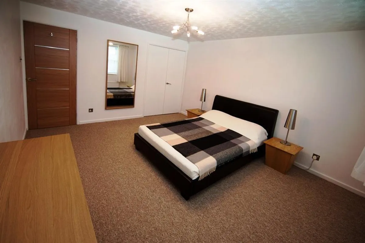 Flat Weston Park West in Bath