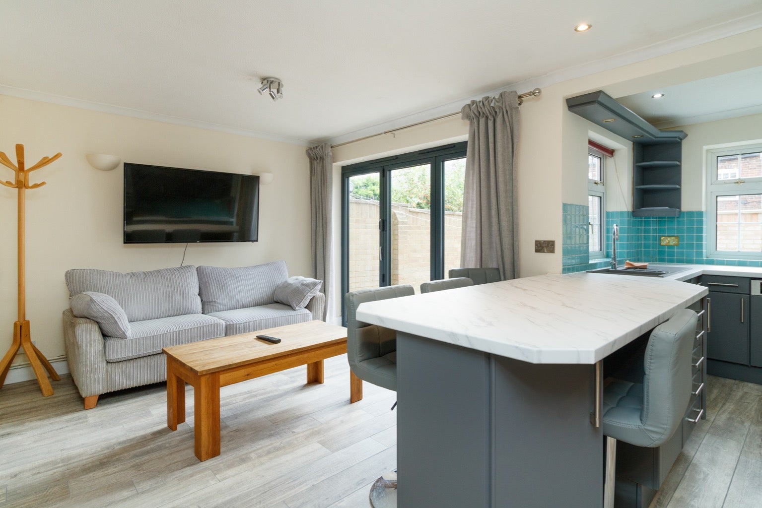 Room Ryde Street in Canterbury