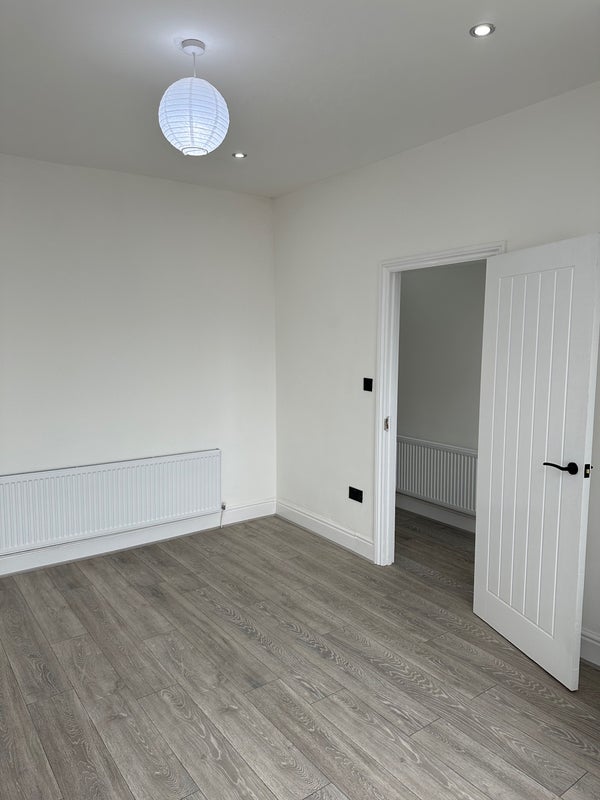Room Cromwell Road in Salford