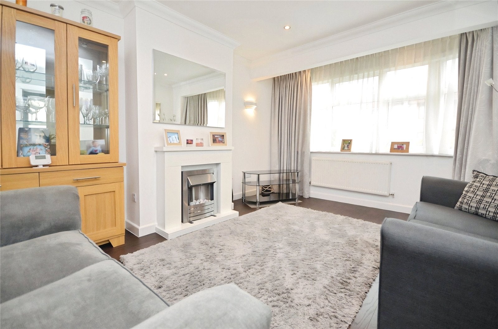 House Windermere Avenue in Greater London