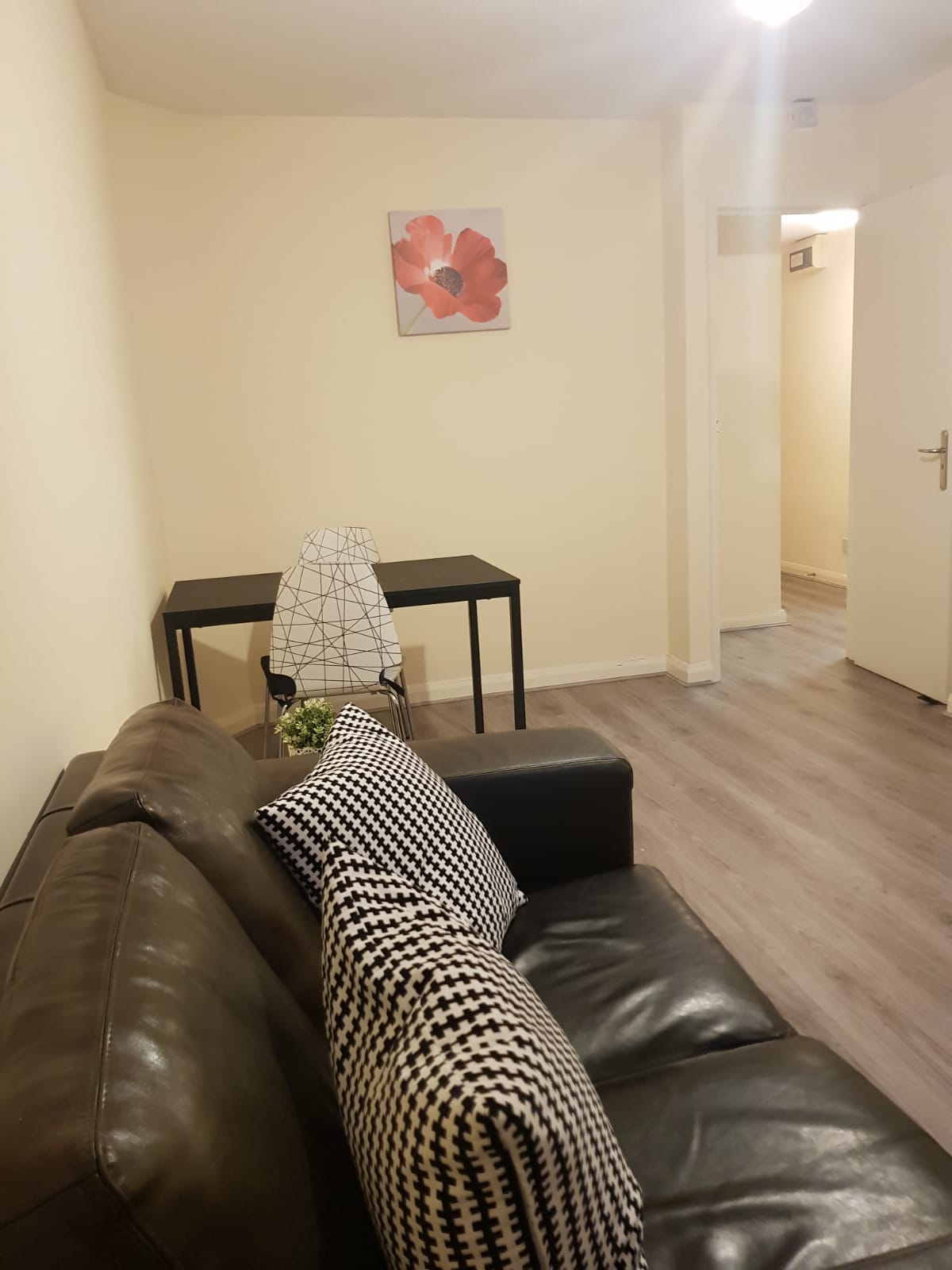 Flat Hathersage Road in Manchester