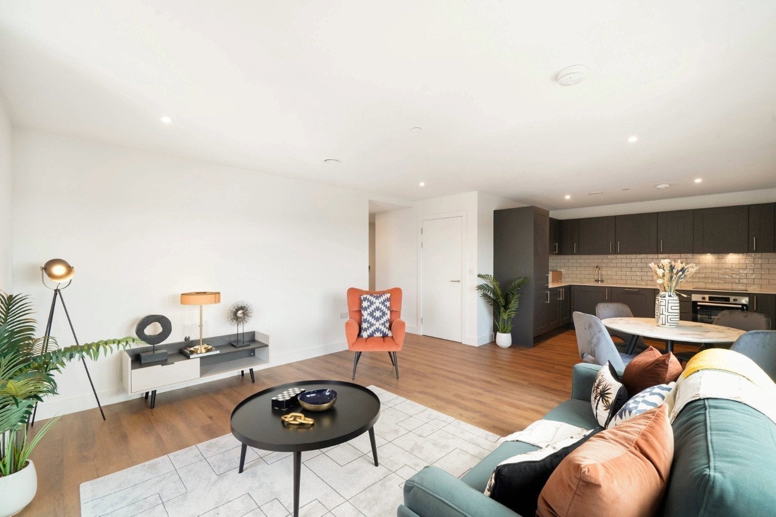 Flat Queen Street in Maidenhead