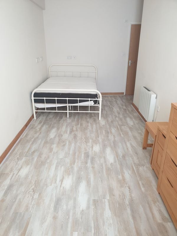 Room Trinity Street in Worcester