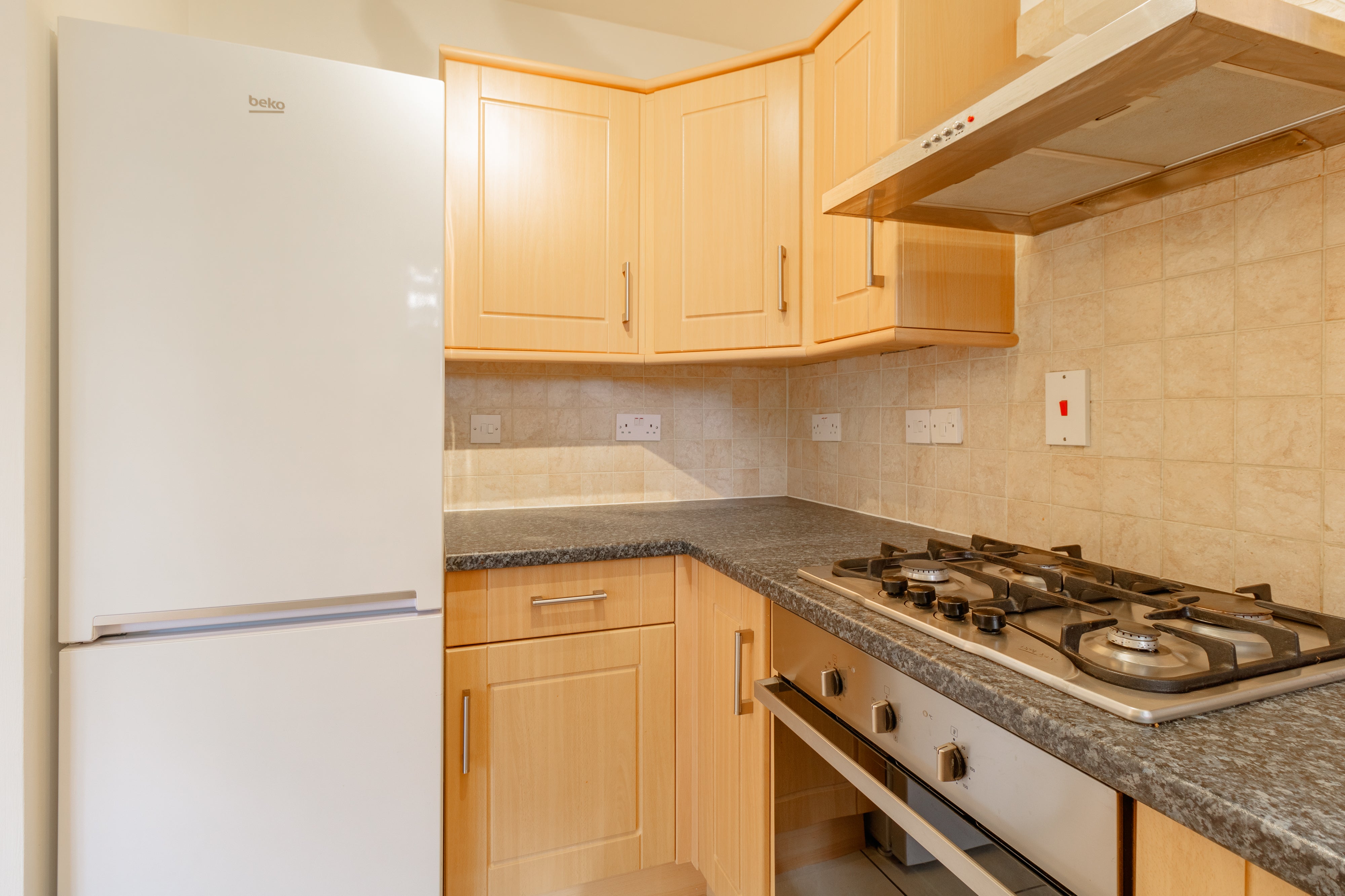 Flat Wayland Close in Bracknell