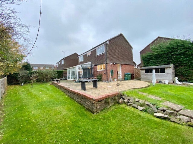 House Bronte Close in Aylesbury