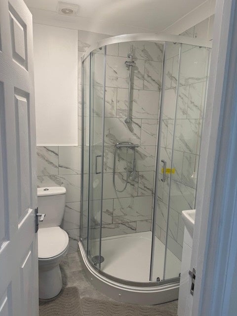 Flat Cobbold Road in Greater London