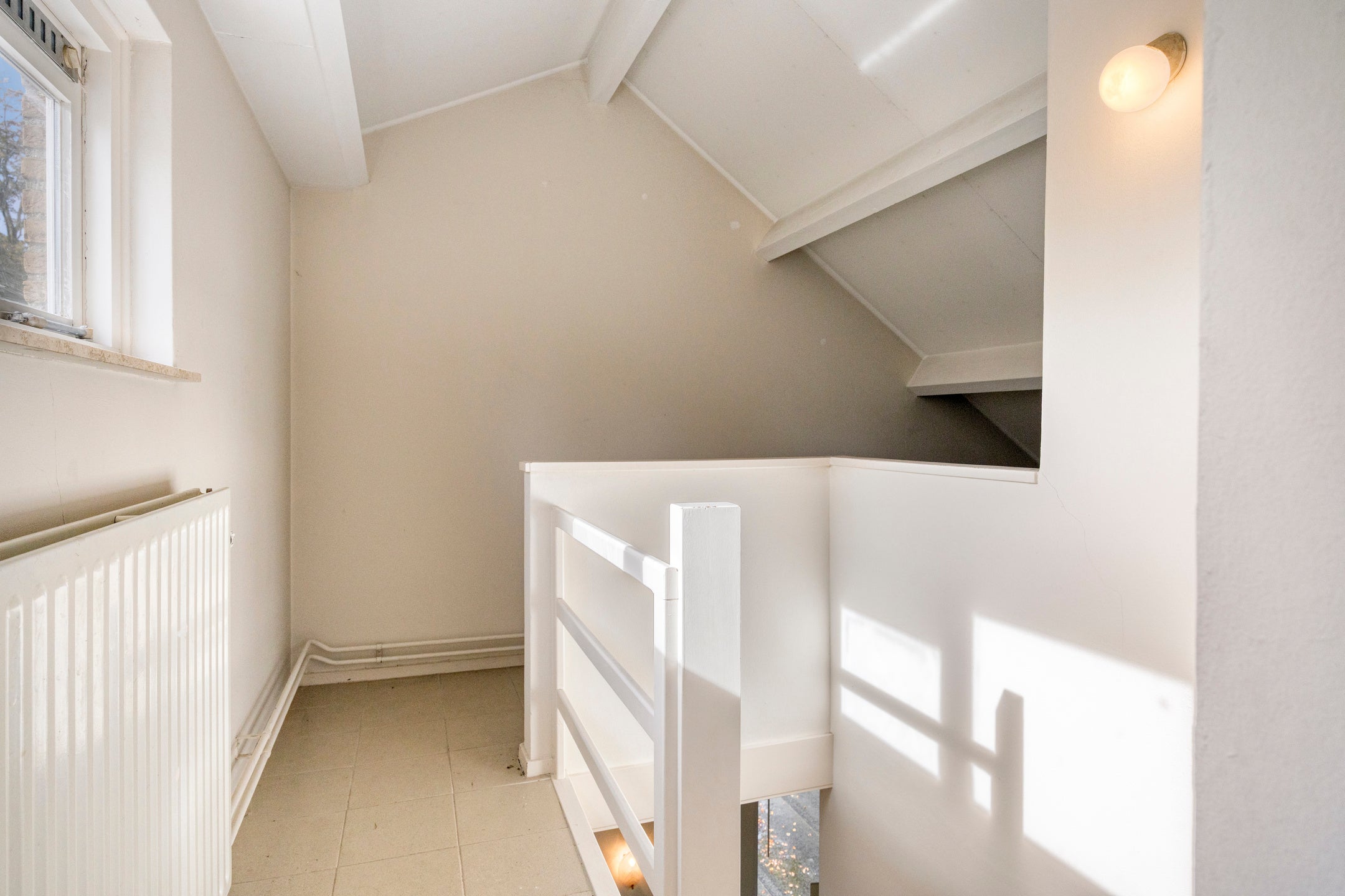 Twee-onder-één-kap te koop: Orionstraat 28, Eindhoven