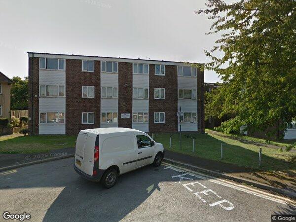 Flat Charles Crescent in Greater London