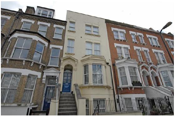 Flat Messina Avenue in Greater London