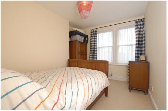 Flat Messina Avenue in Greater London