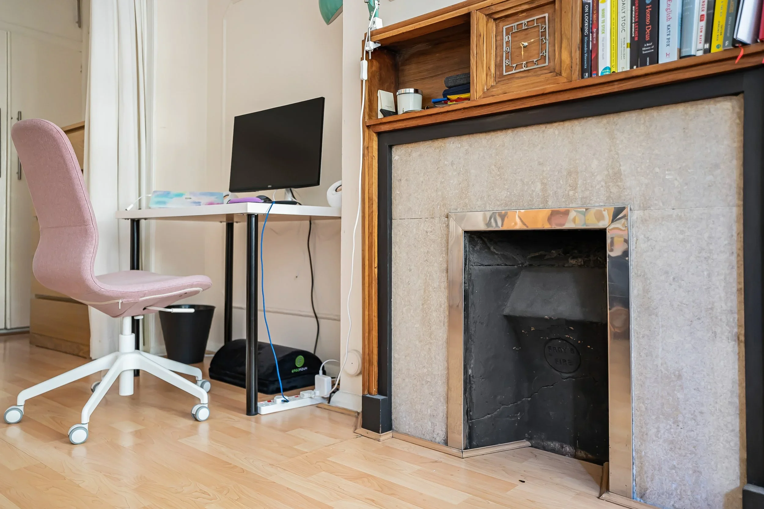 Flat Kingston Road in Epsom and Ewell