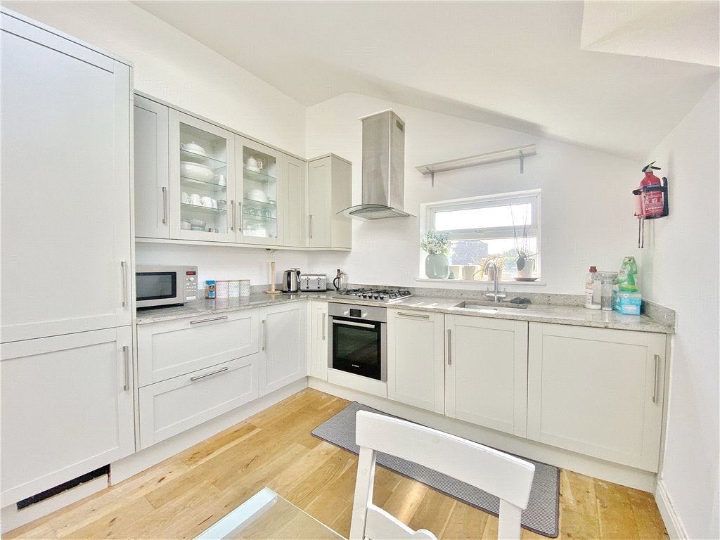 Flat Nelson Road in Greater London