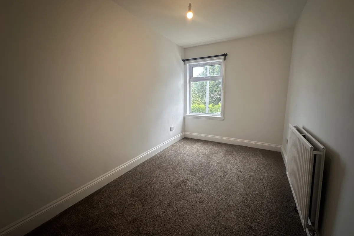 Flat Arcot Street in Penarth