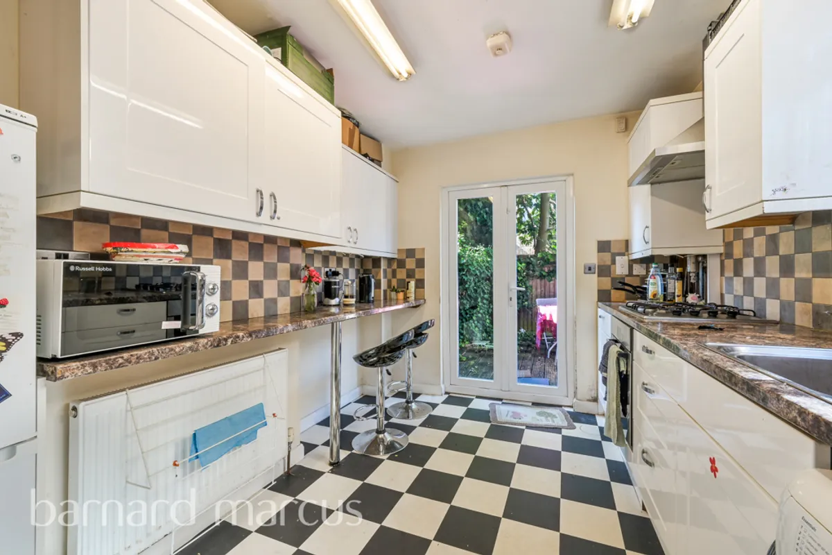 House Hereward Road in Greater London