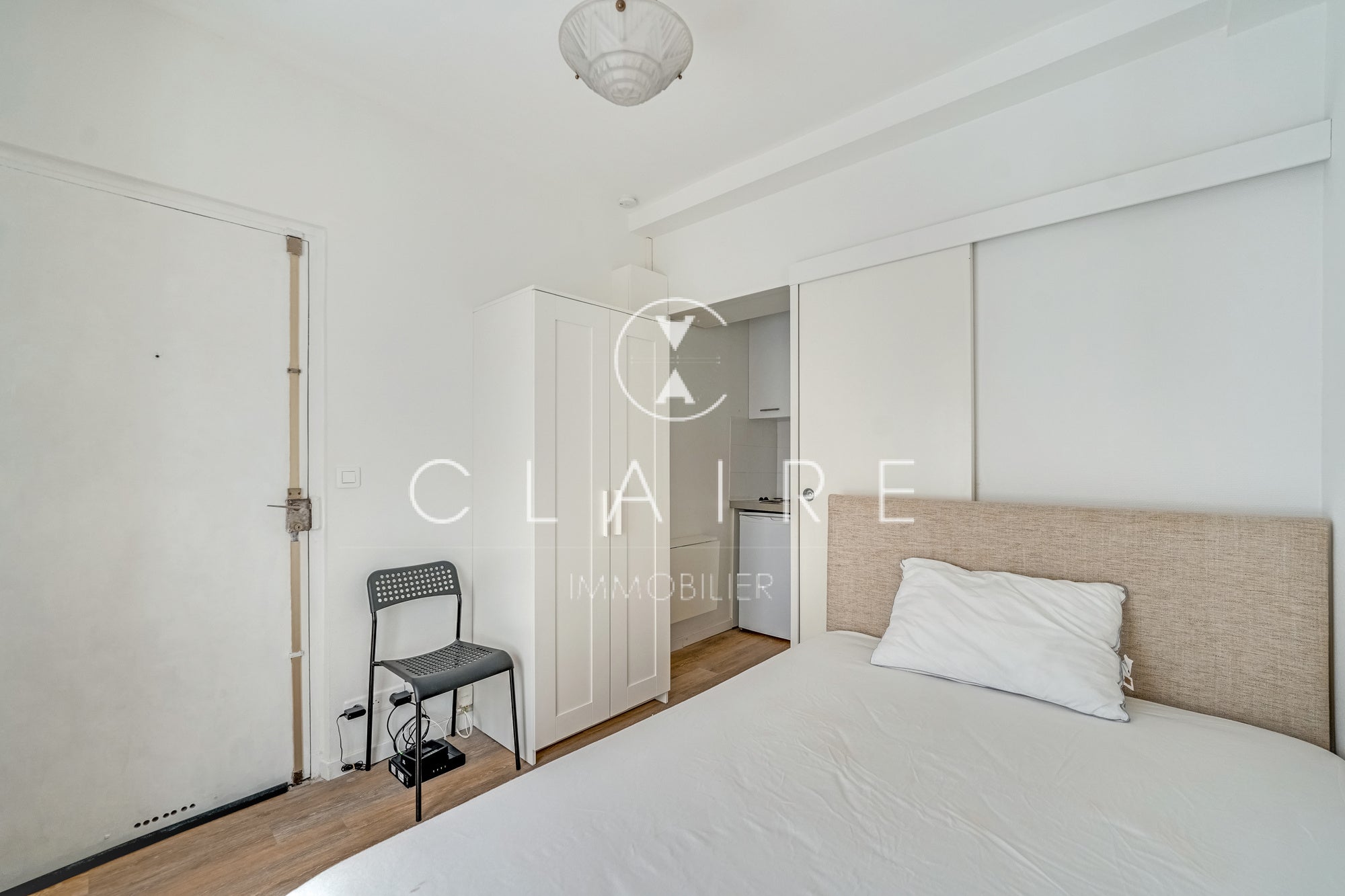 Flat Rue de Calais in Paris
