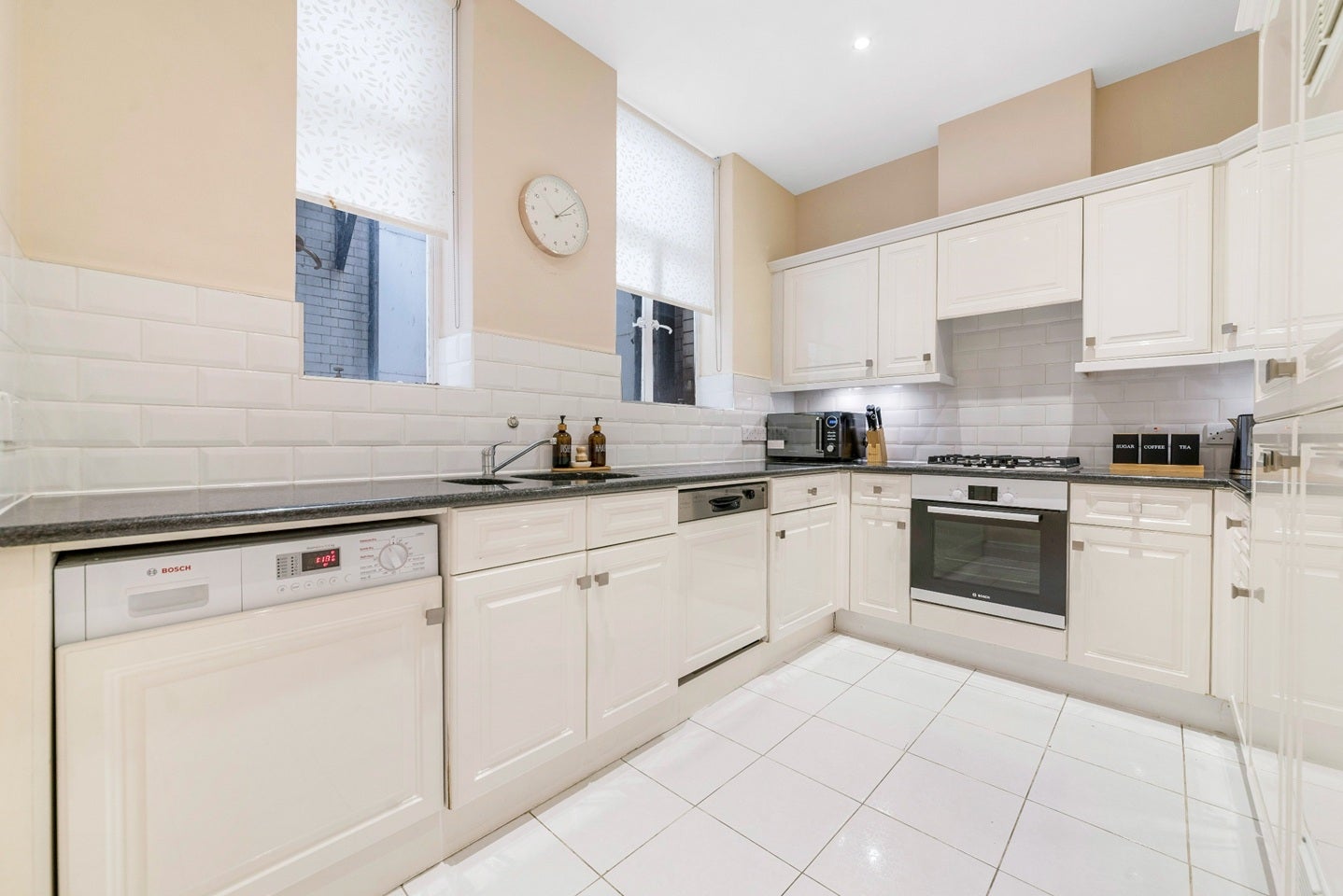 Flat Berkeley Street in City of Westminster