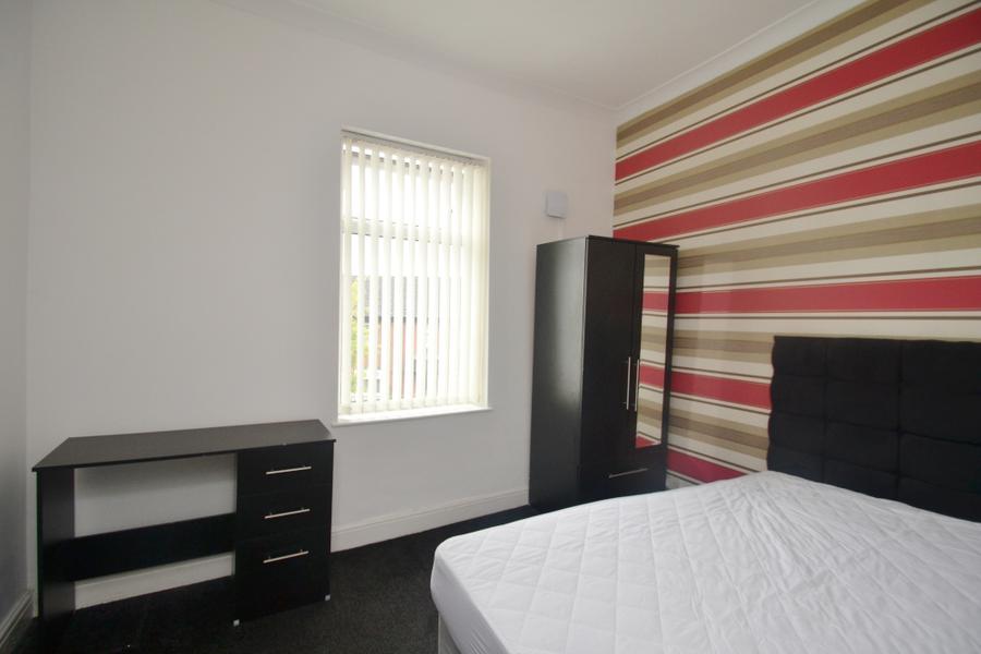 House Eades Street in Salford