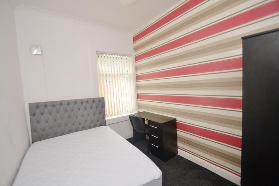 House Eades Street in Salford