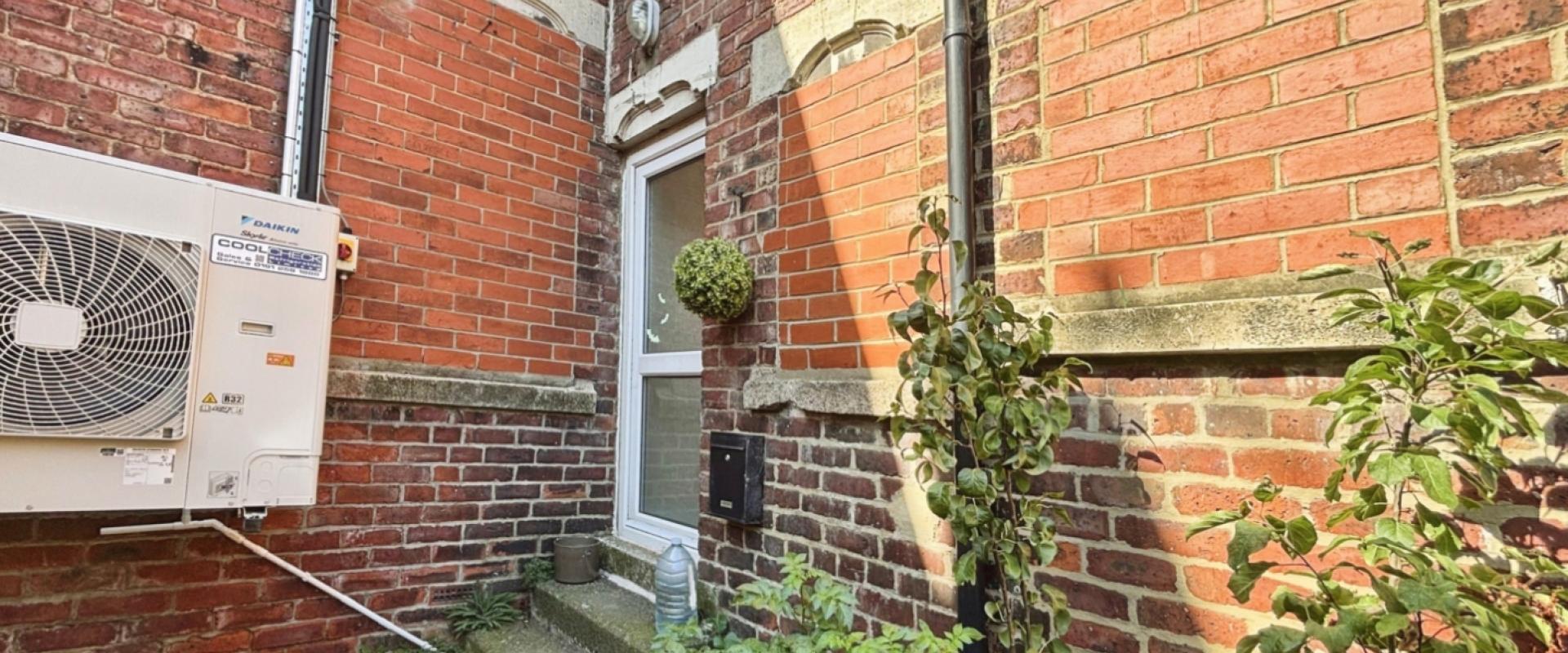 Flat Swan Street in Evenwood