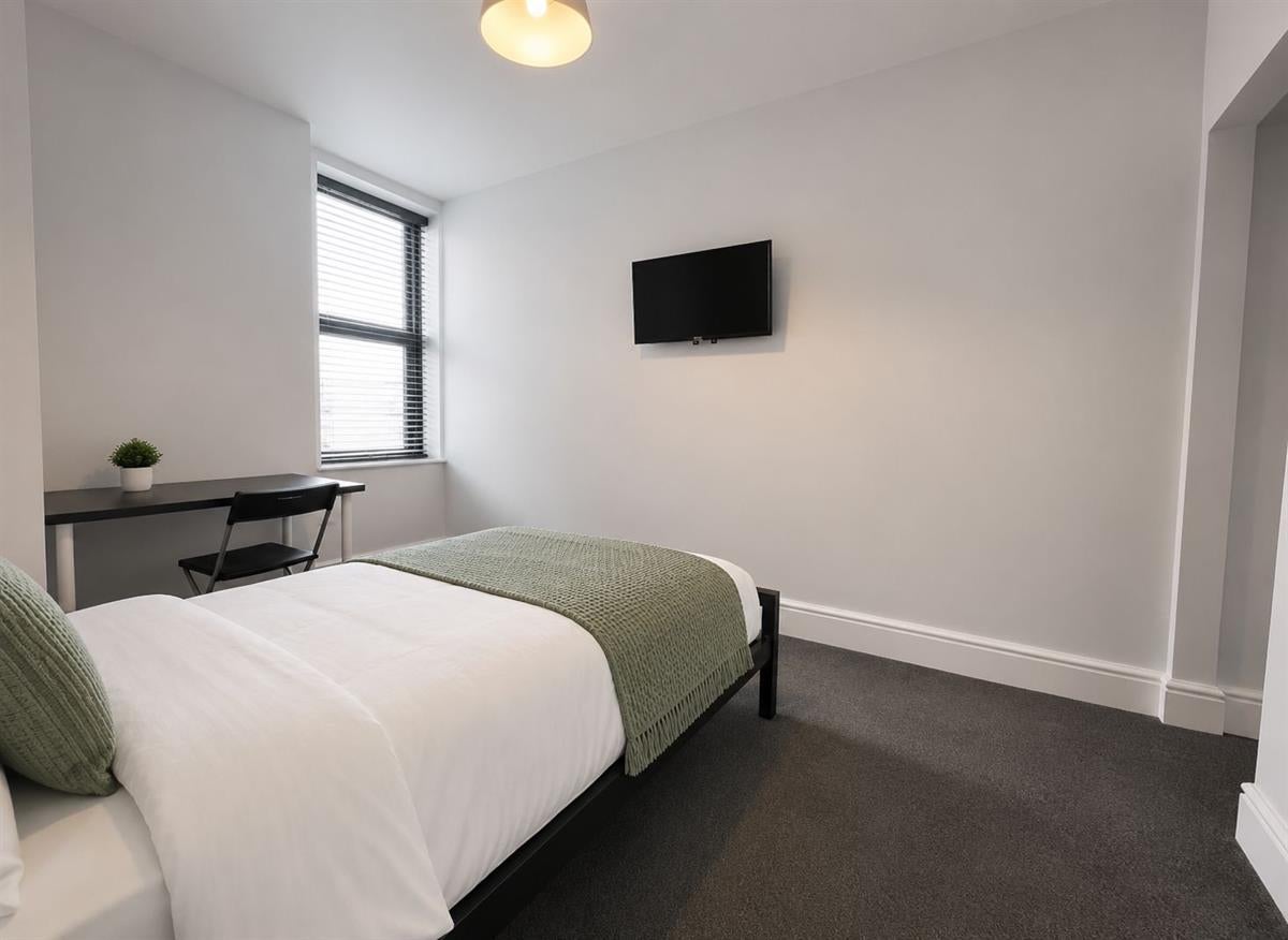 Flat Millicent Road in Nottingham