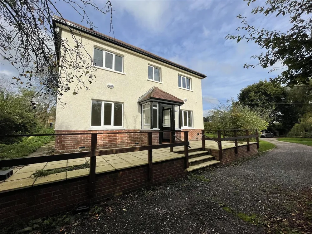House B3176 in East Devon