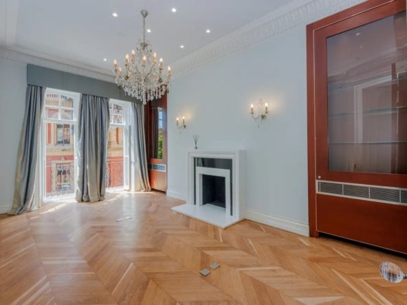 Flat Kensington Gore in City of Westminster
