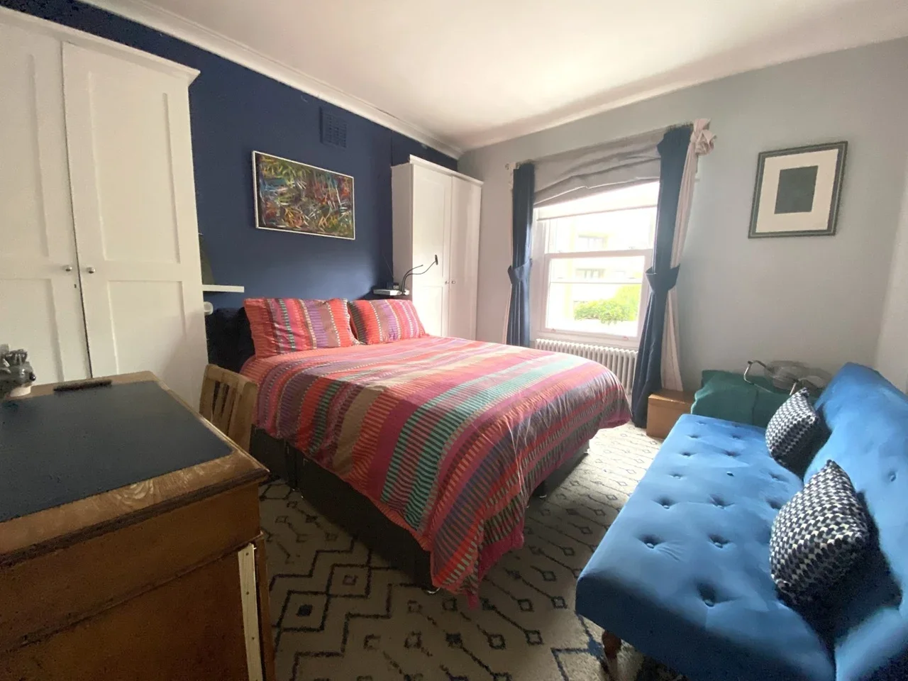 Flat Brownswood Road in Greater London