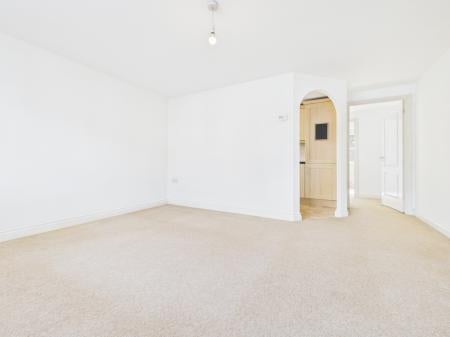 Flat Dundee Gardens in Basingstoke and Deane