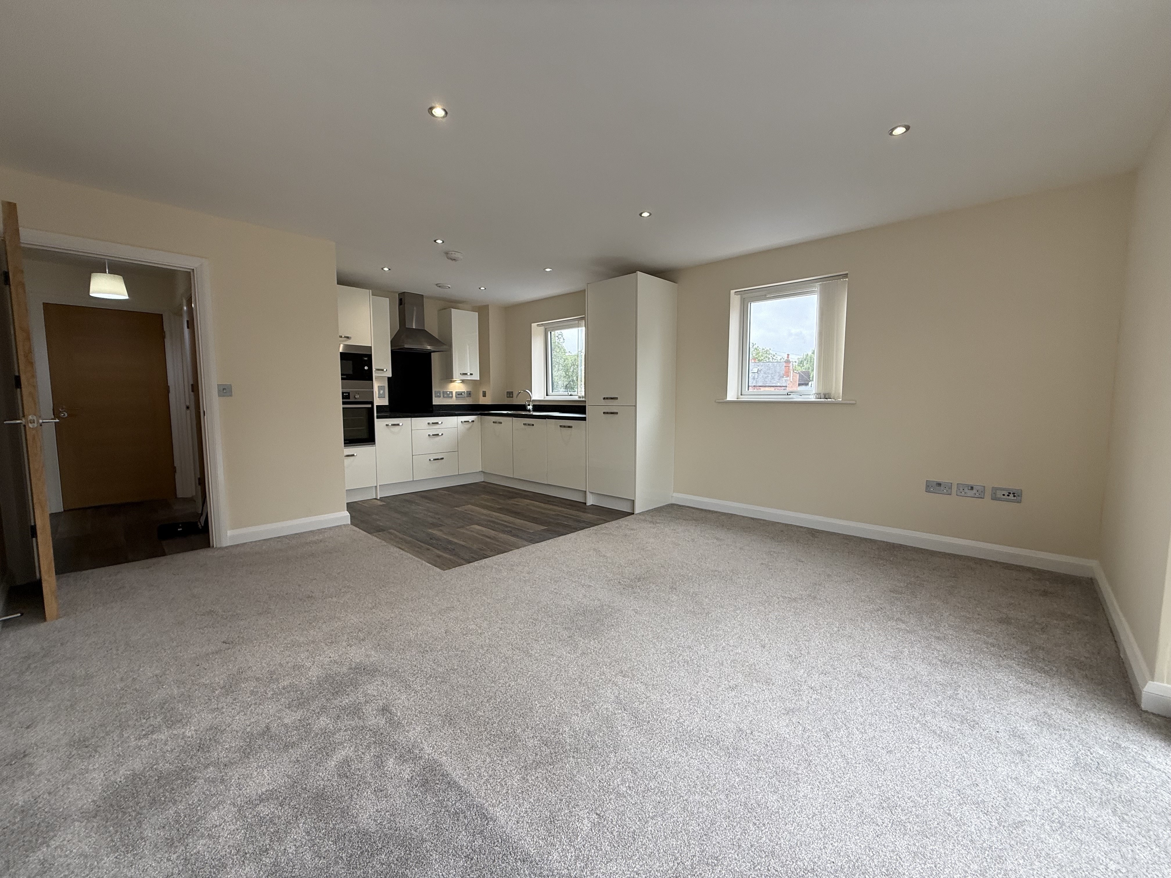 Flat Lower Sandford Street in Lichfield