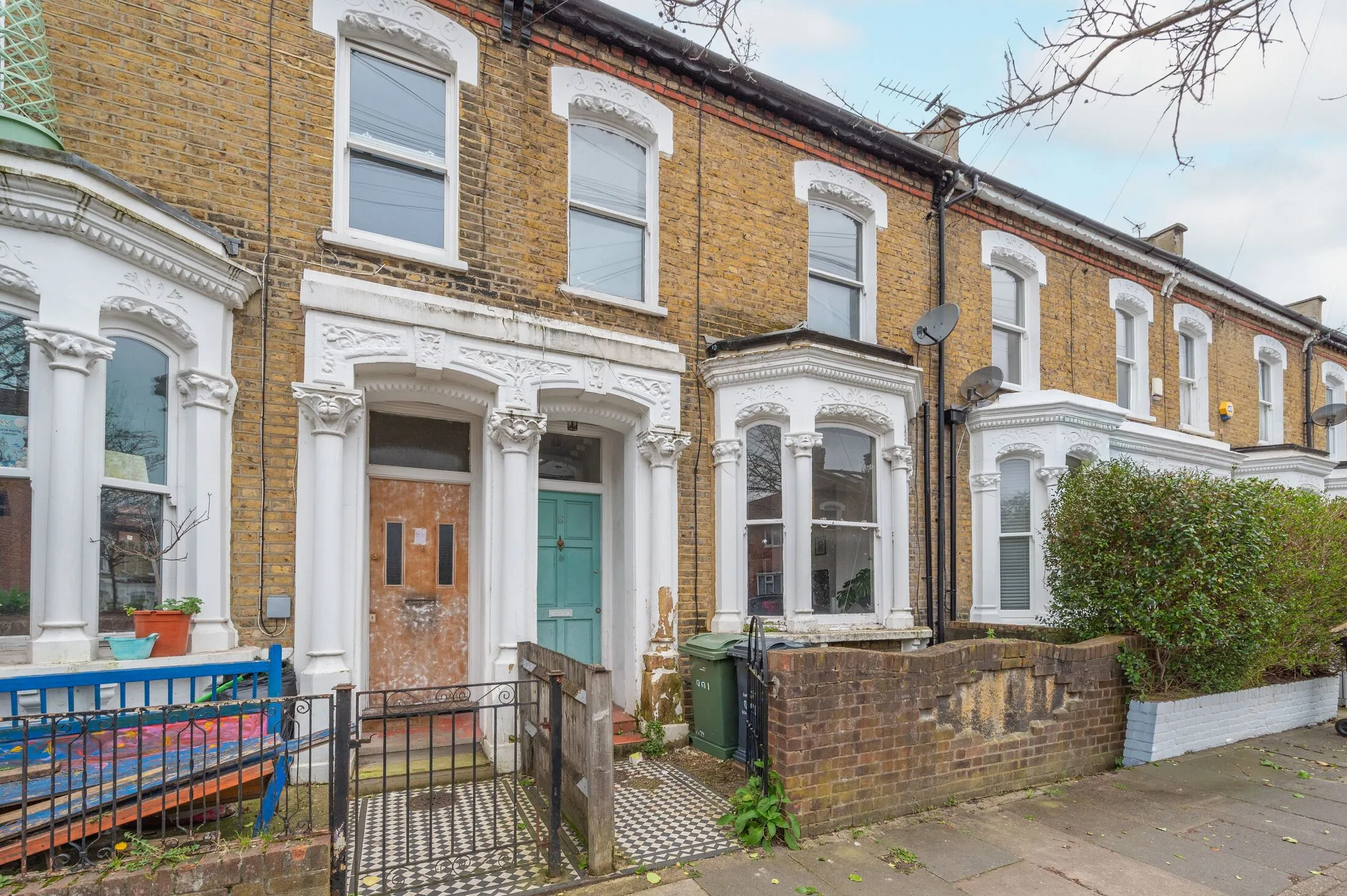 House Dalberg Road in Greater London