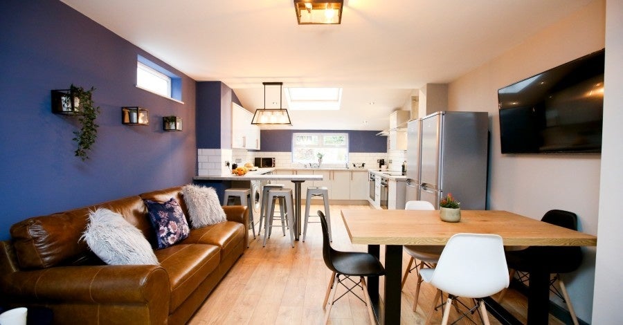 Room Carlton Road in Oxton Village
