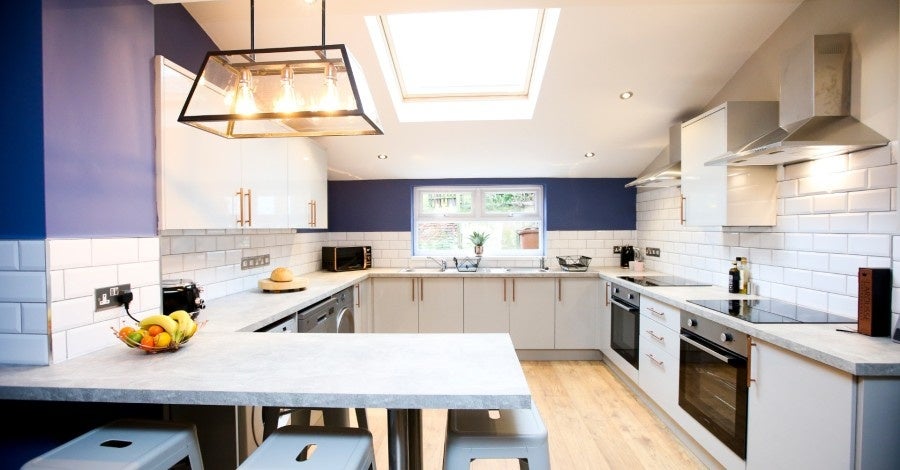 Room Carlton Road in Oxton Village