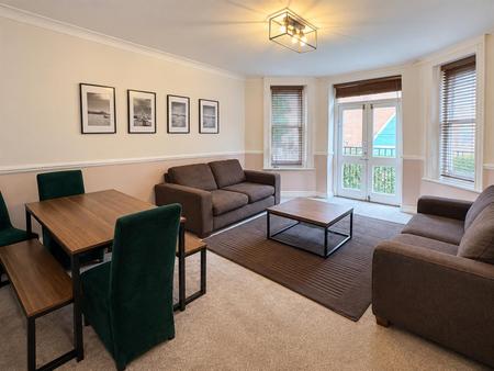 Flat Dalkeith Lane in Bournemouth