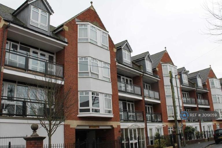 Flat Station Road in Bristol
