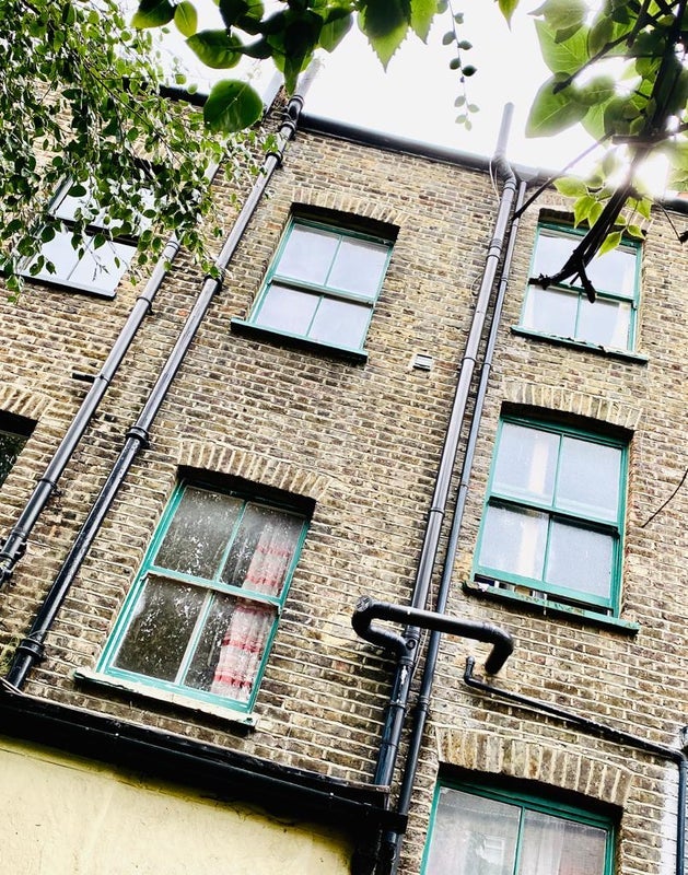 Room Wilton Way in Greater London