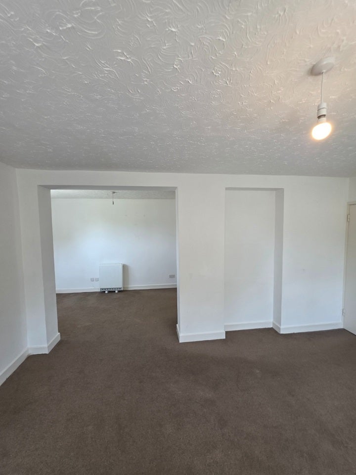 Flat Yonge Close in Eastleigh
