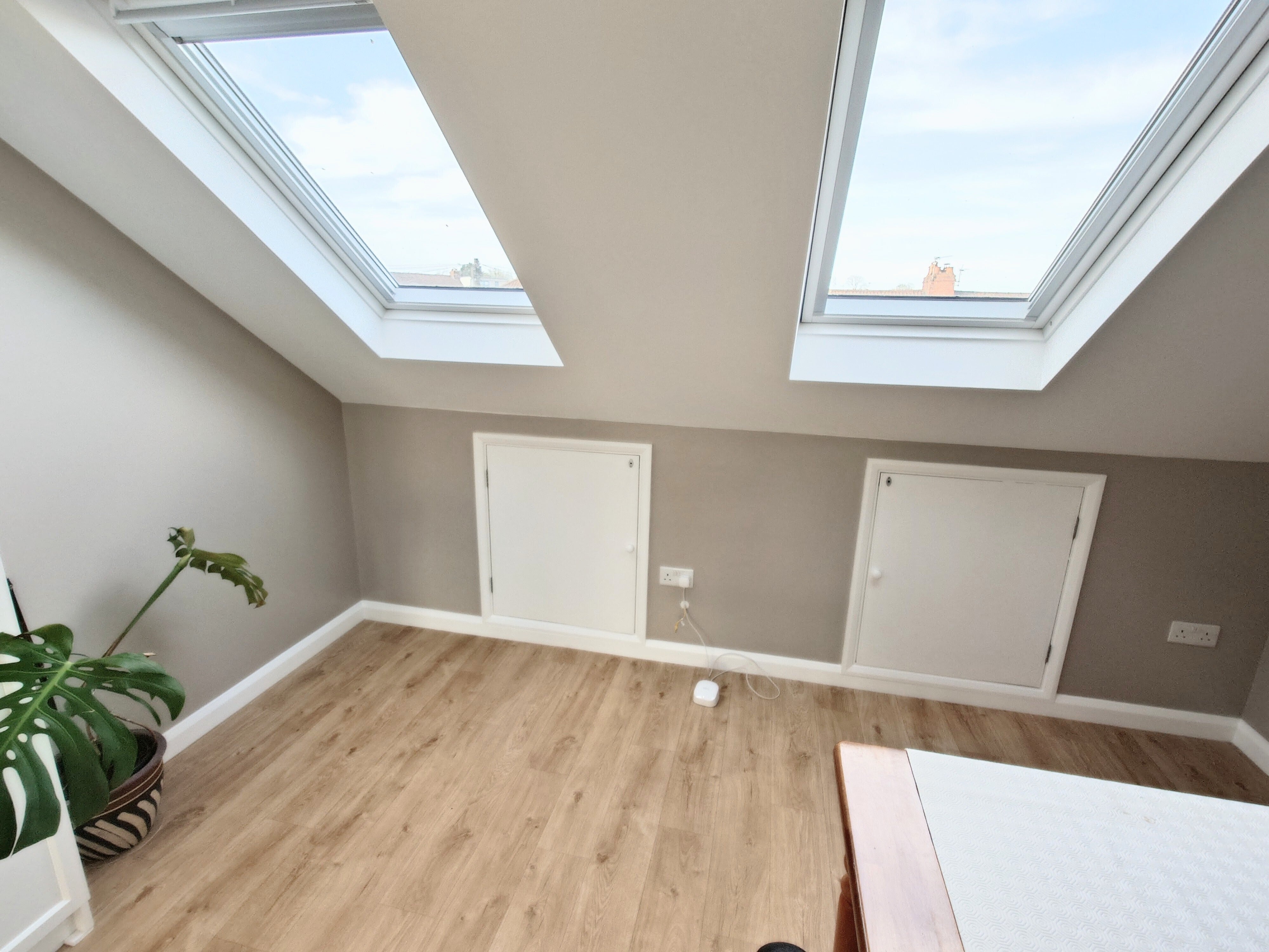 Flat Longmead Avenue in Bristol