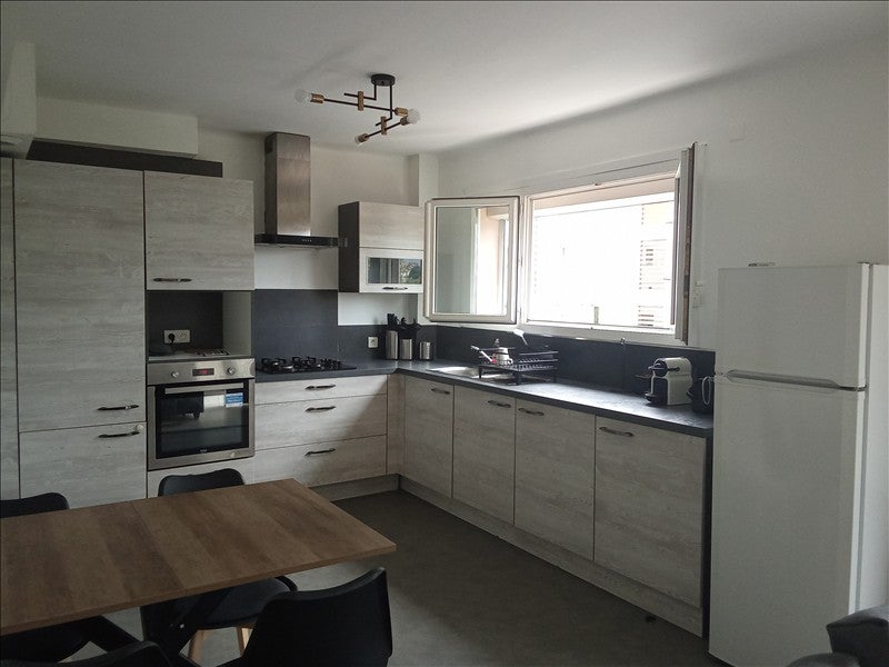 Flat Rue Henri Sainte-Claire Deville in Besançon