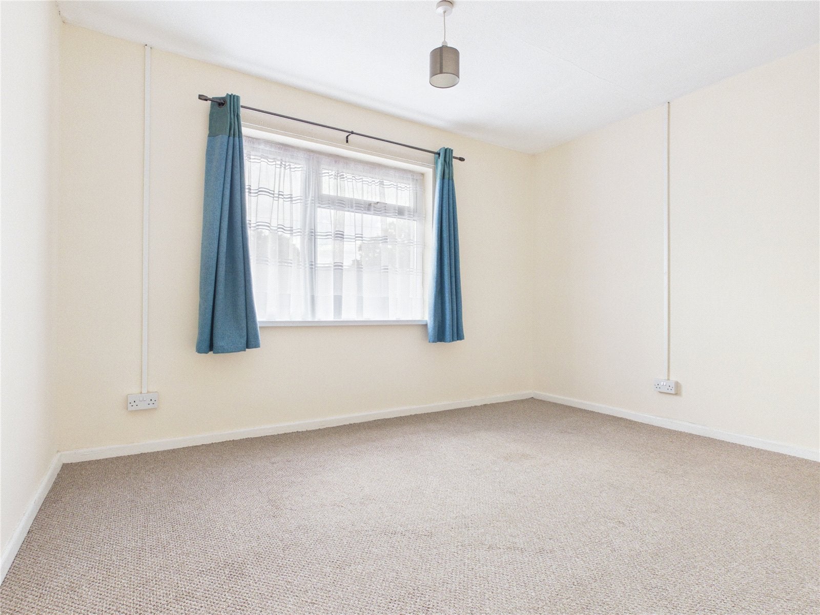 Flat Fulford Road in Bristol
