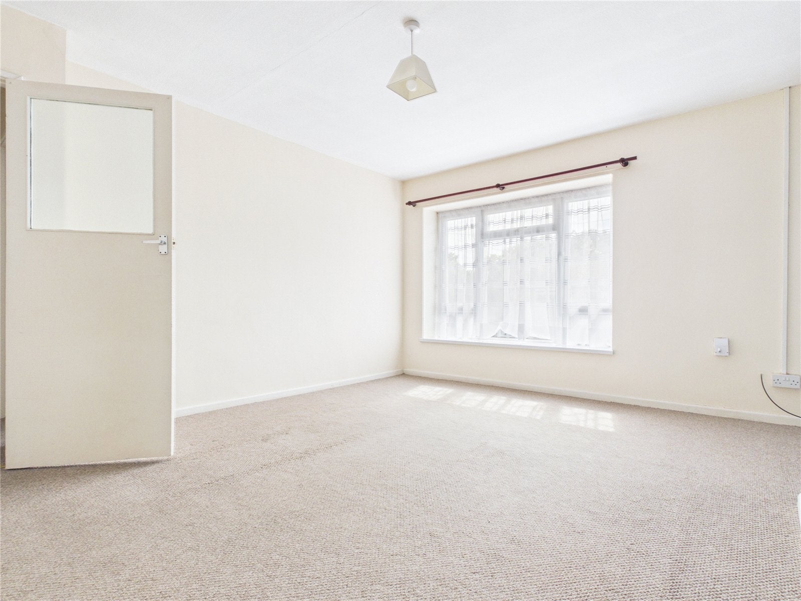 Flat Fulford Road in Bristol
