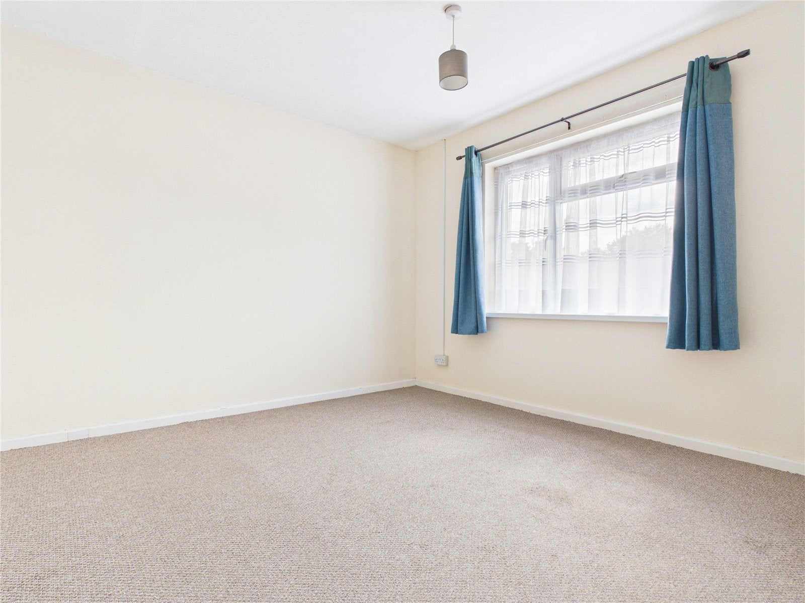 Flat Fulford Road in Bristol